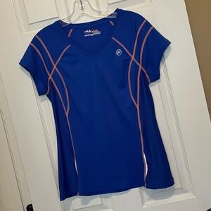 Women's Fila Sport Live In Motion V-Neck Short Sleeve Activewear Shirt. Size M